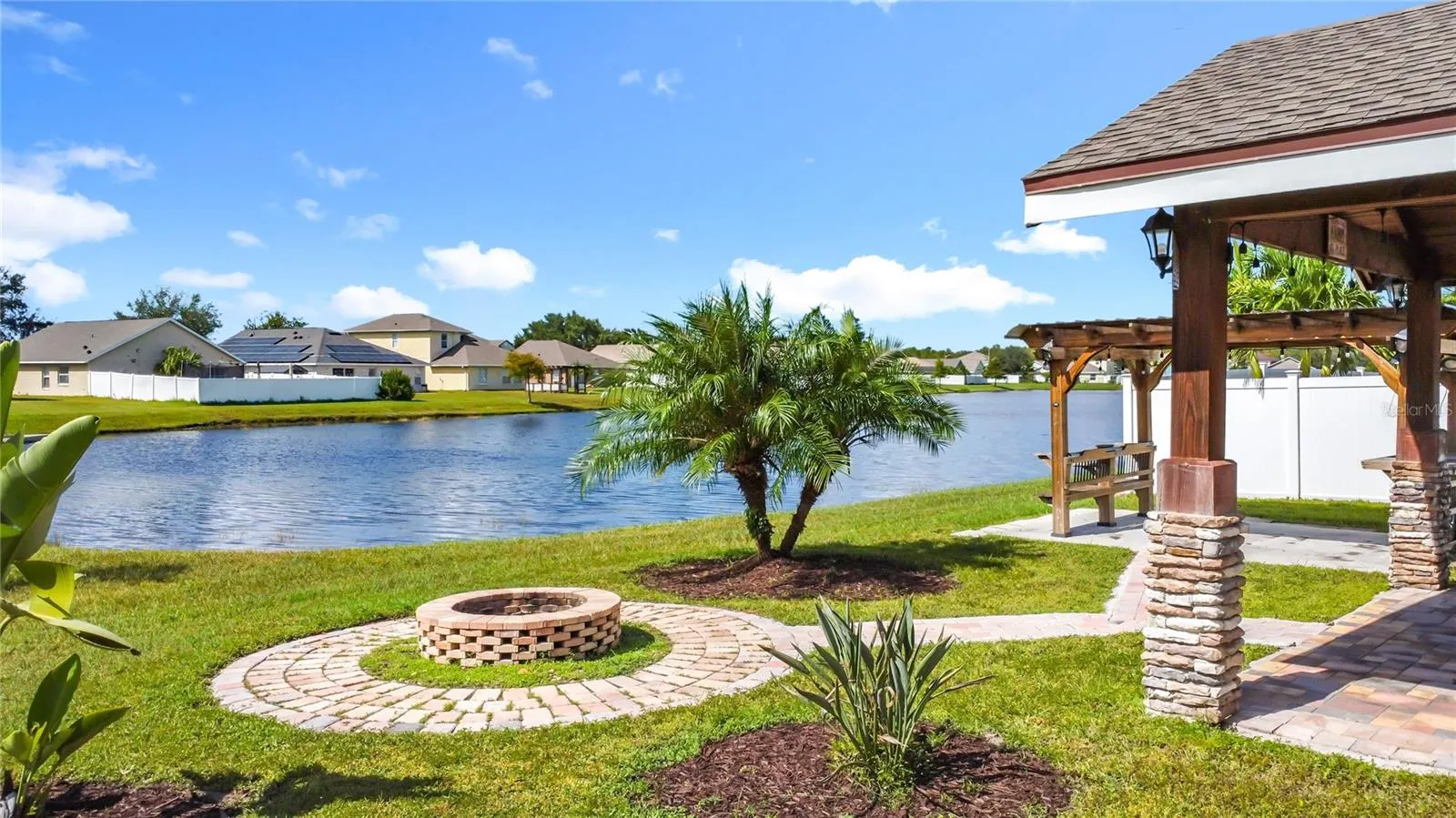 3004 JULIP DR