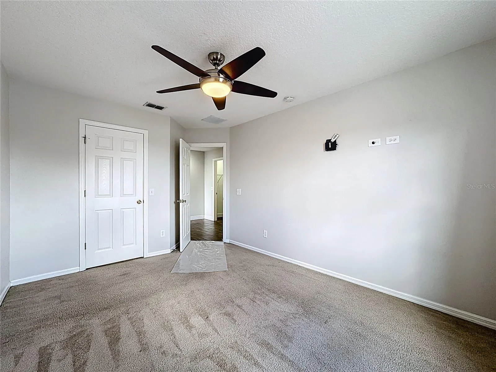 3004 JULIP DR