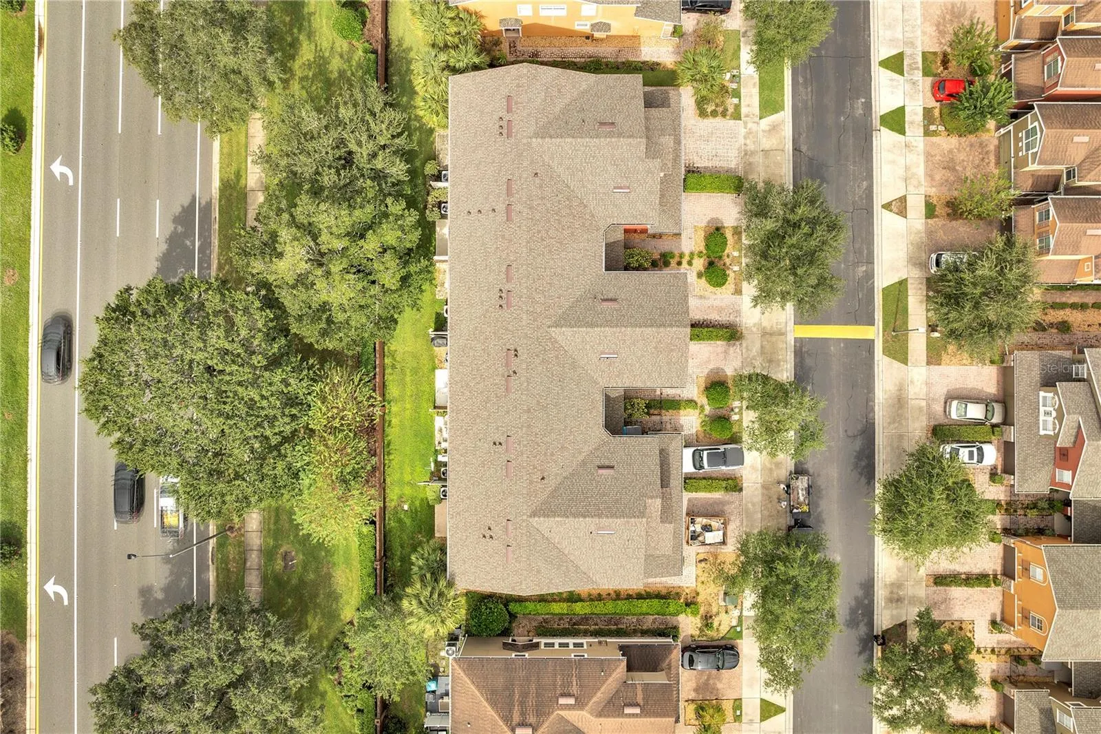 9454 SILVER BUTTONWOOD STREET