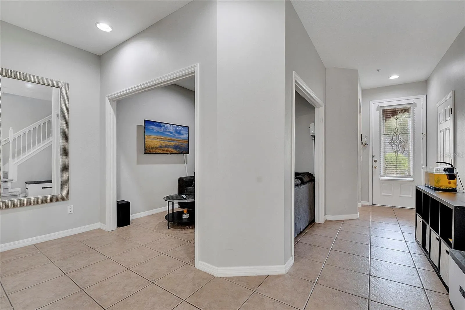 9454 SILVER BUTTONWOOD STREET
