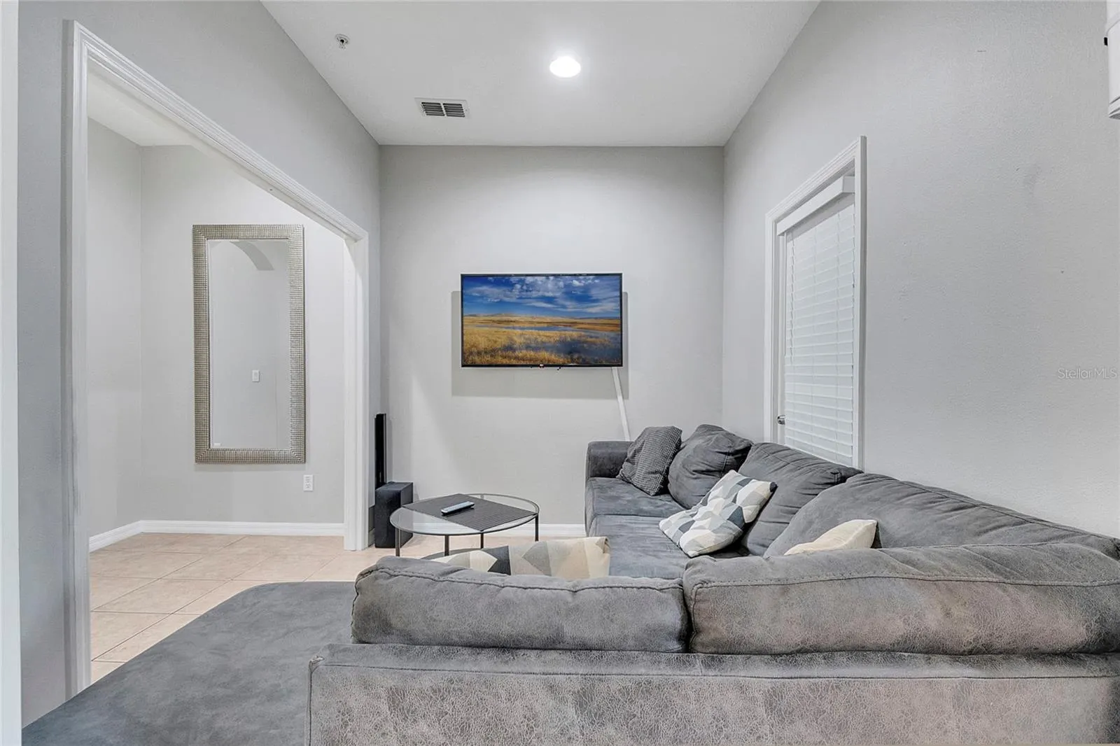 9454 SILVER BUTTONWOOD STREET