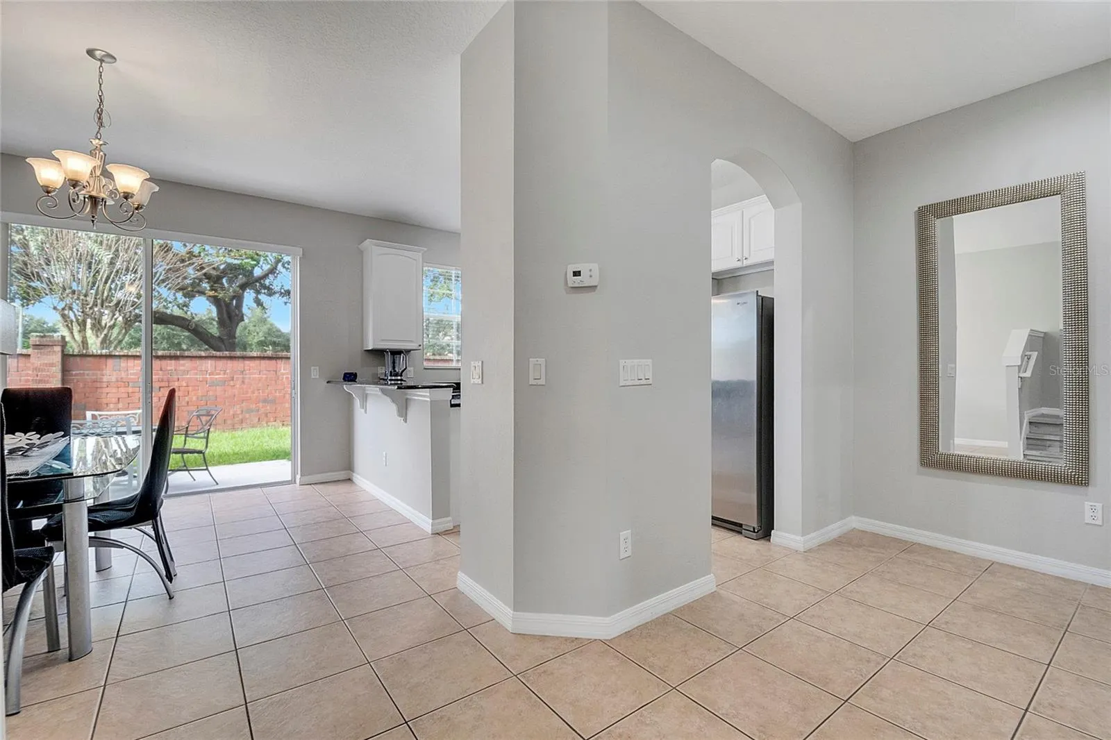 9454 SILVER BUTTONWOOD STREET