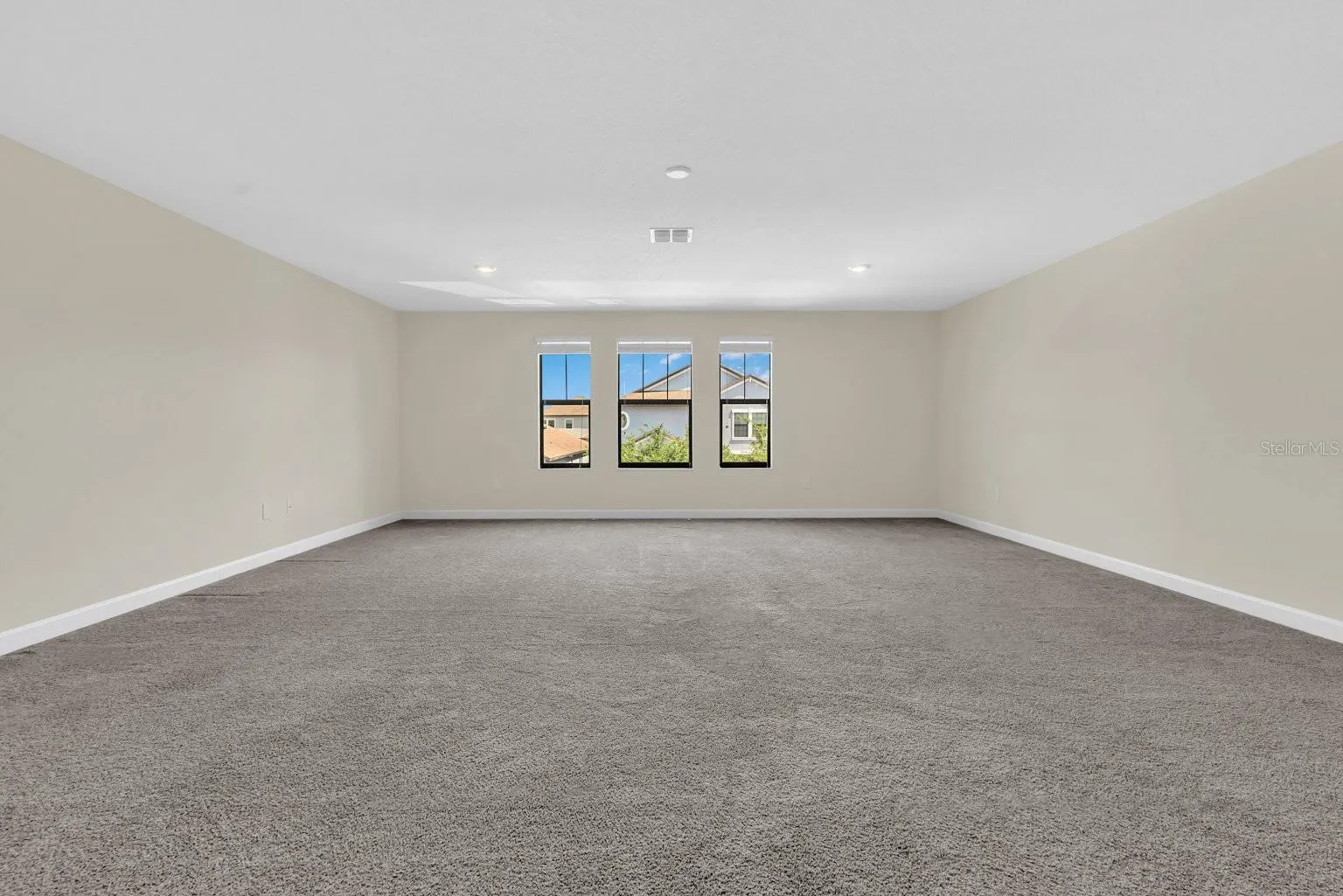 15293 NIGHT HERON DR