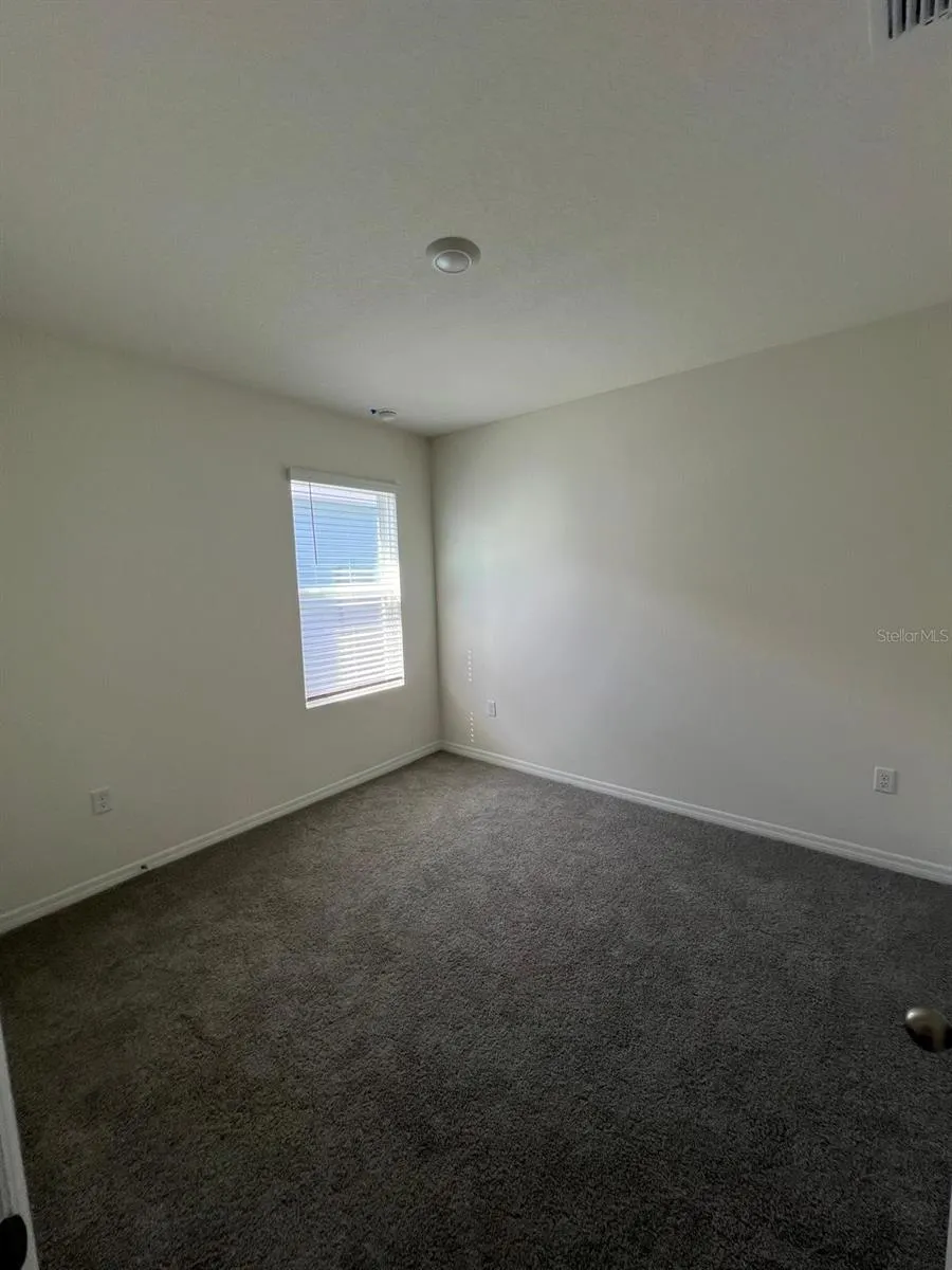 2602 ANGEL FALLS DR