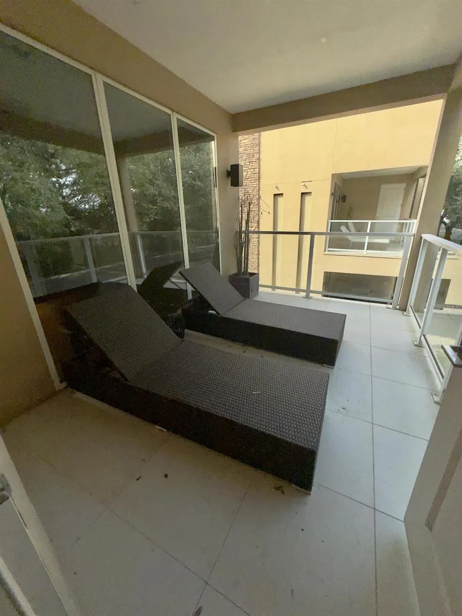 7657 RECIFE DR