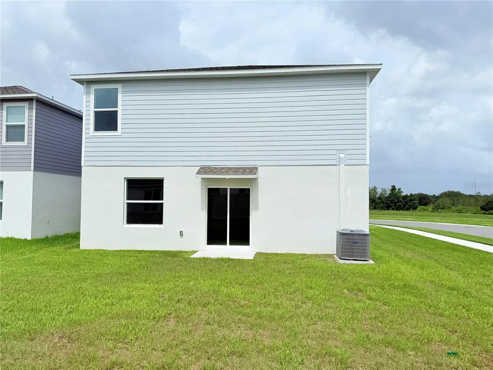 373 KAYDEN CV