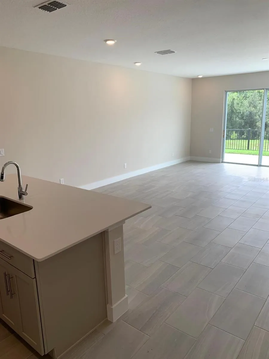 7874 SPECTRUM DR