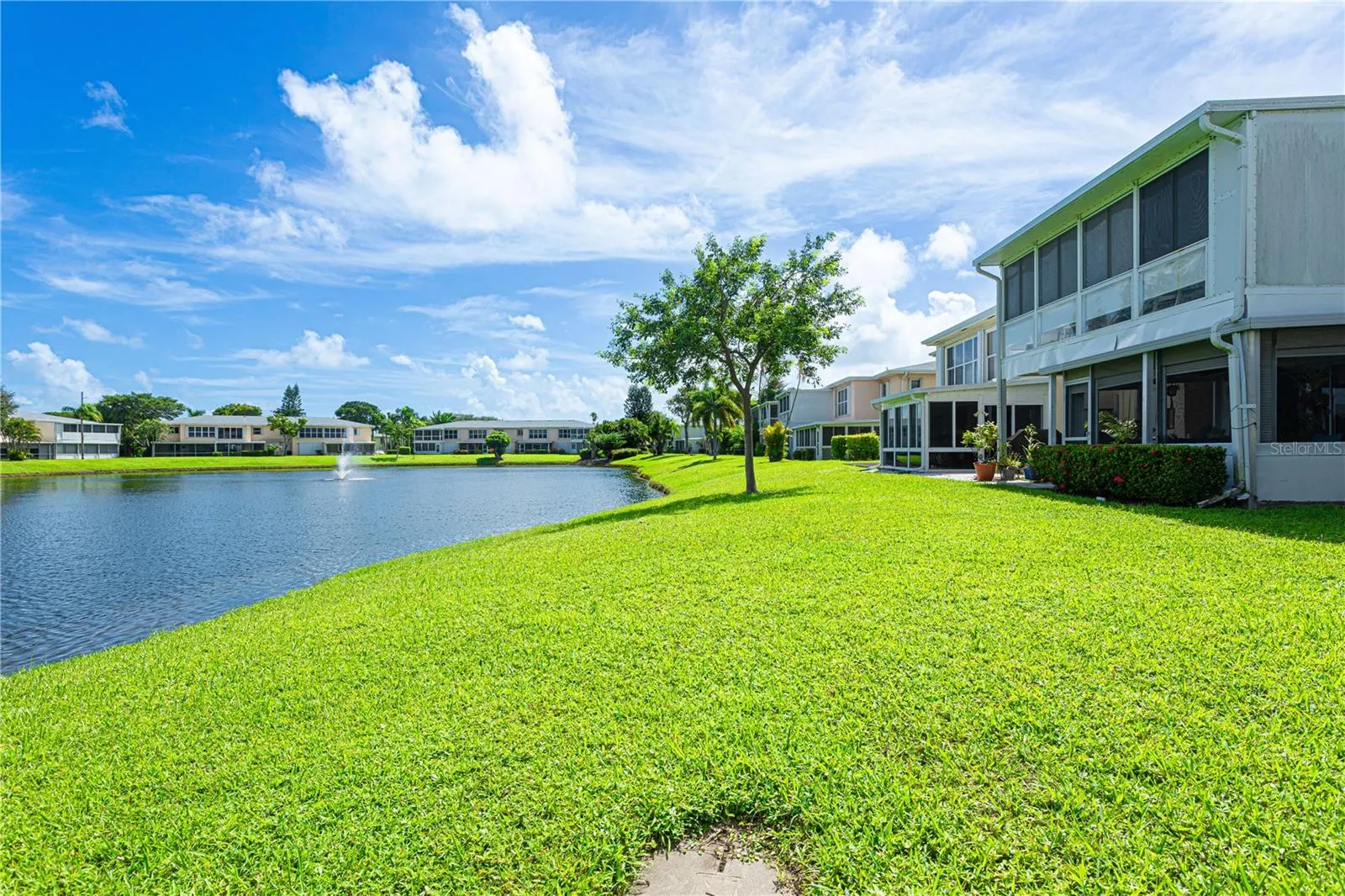 1421 NW 19TH TER #102, #102