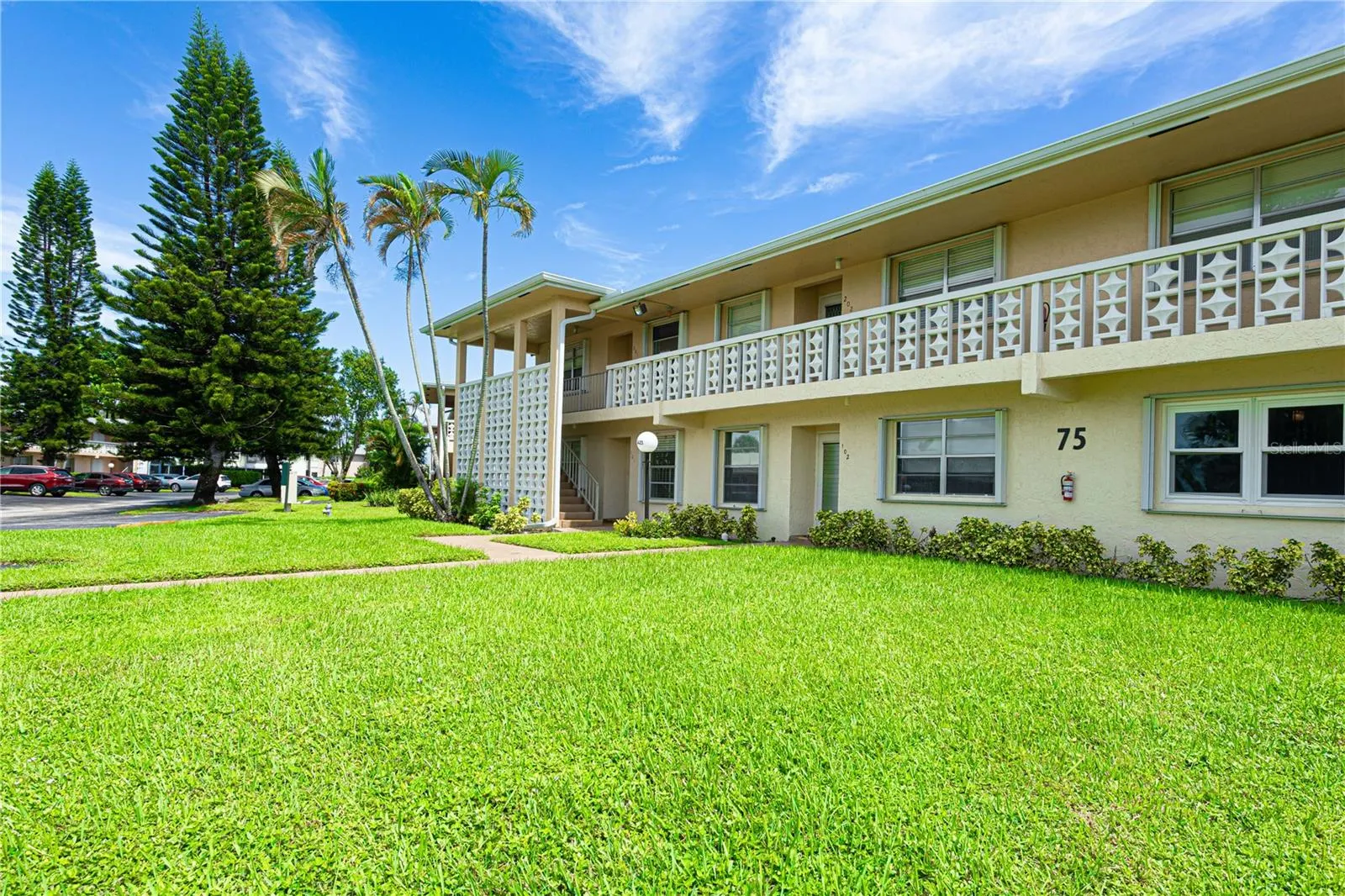 1421 NW 19TH TER #102, #102