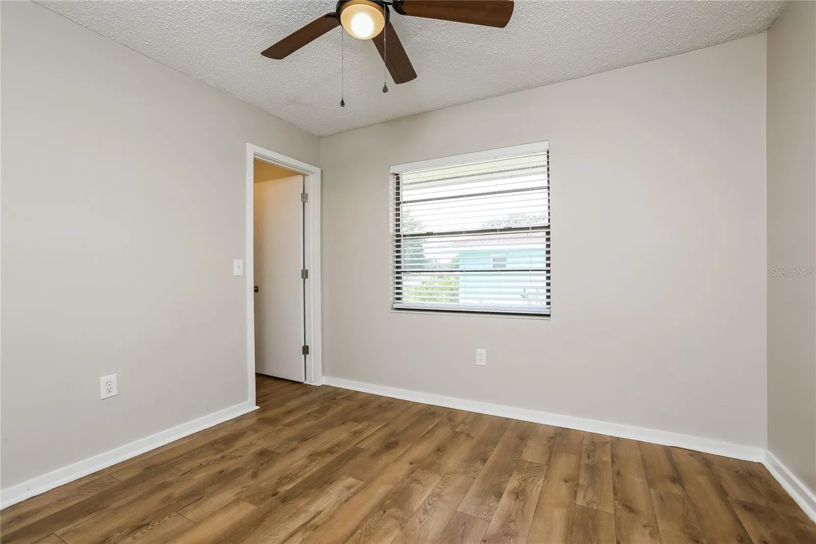428 BROWARD TER
