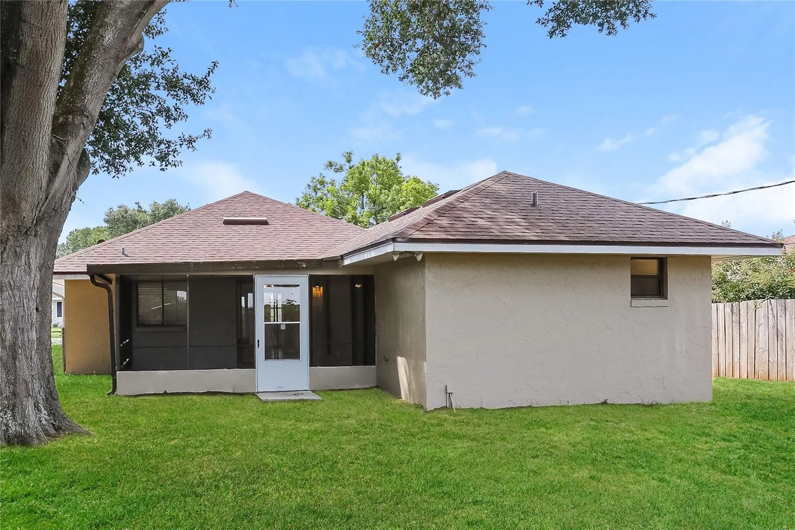 428 BROWARD TER