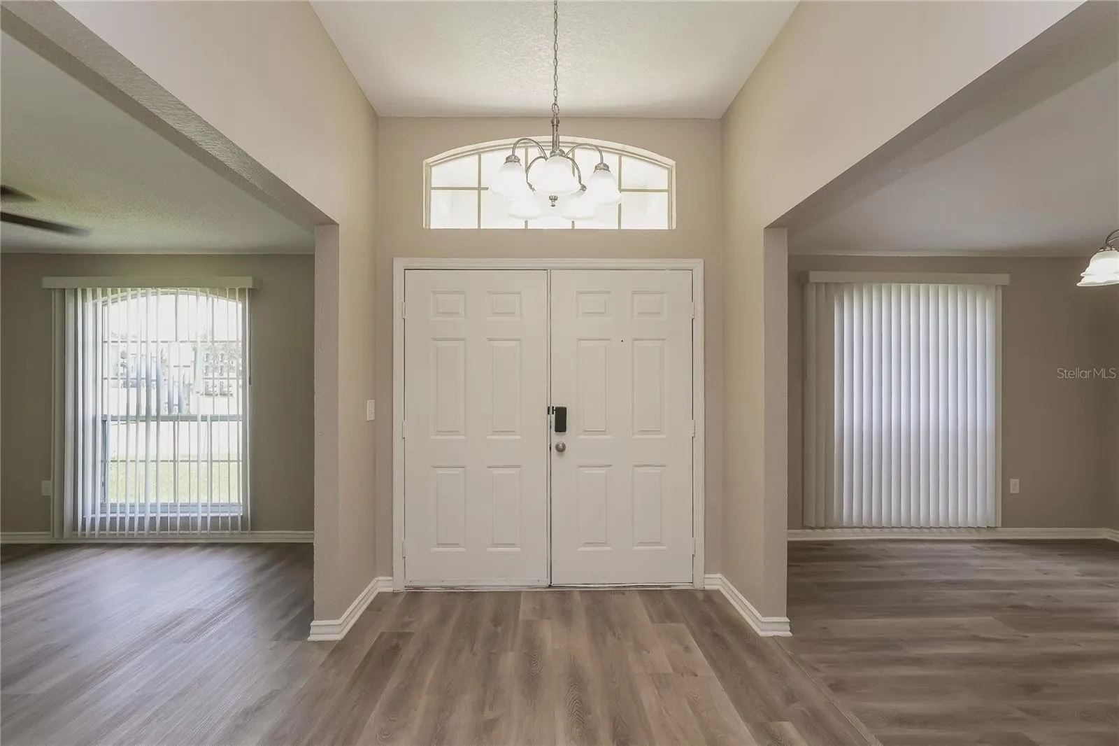3507 MANOR LOOP