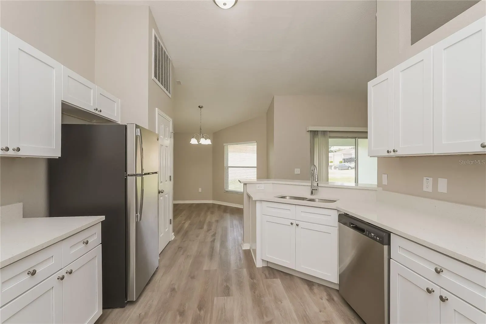 3507 MANOR LOOP