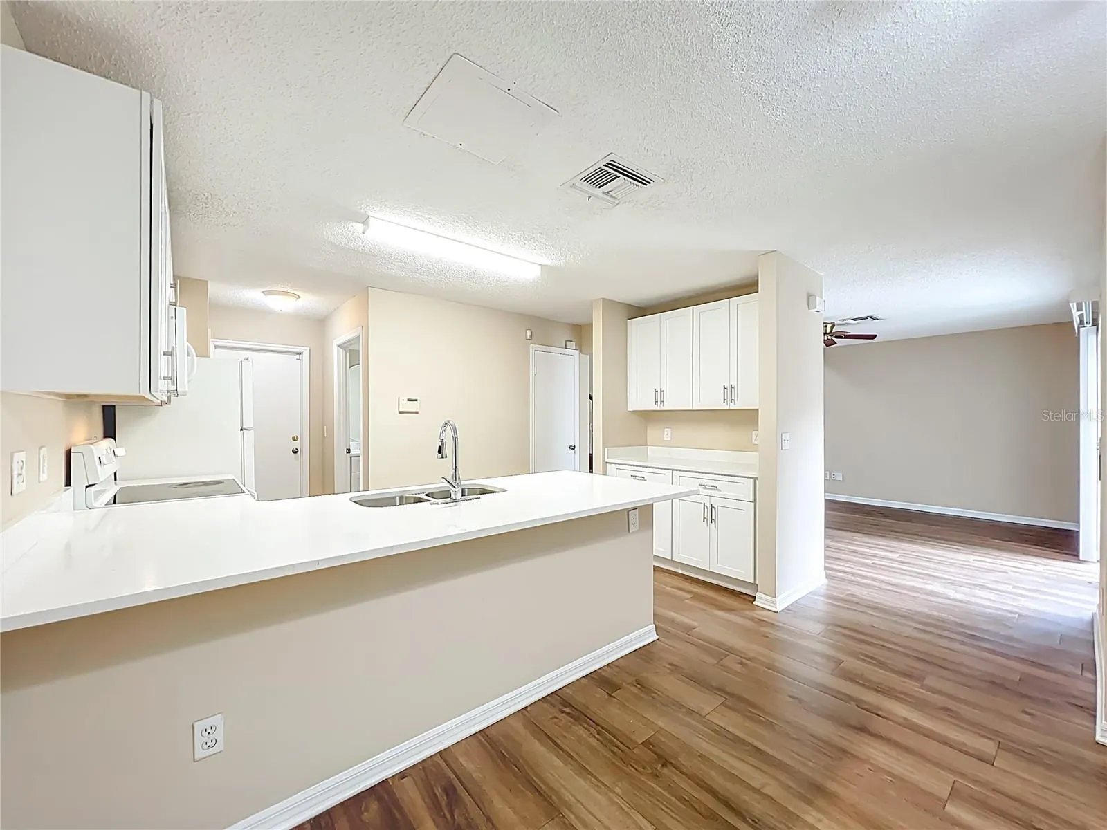6656 RYAN CHASE CT