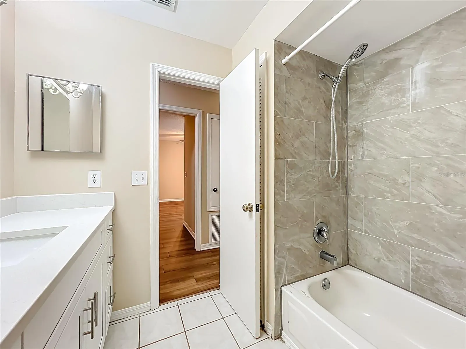 6656 RYAN CHASE CT