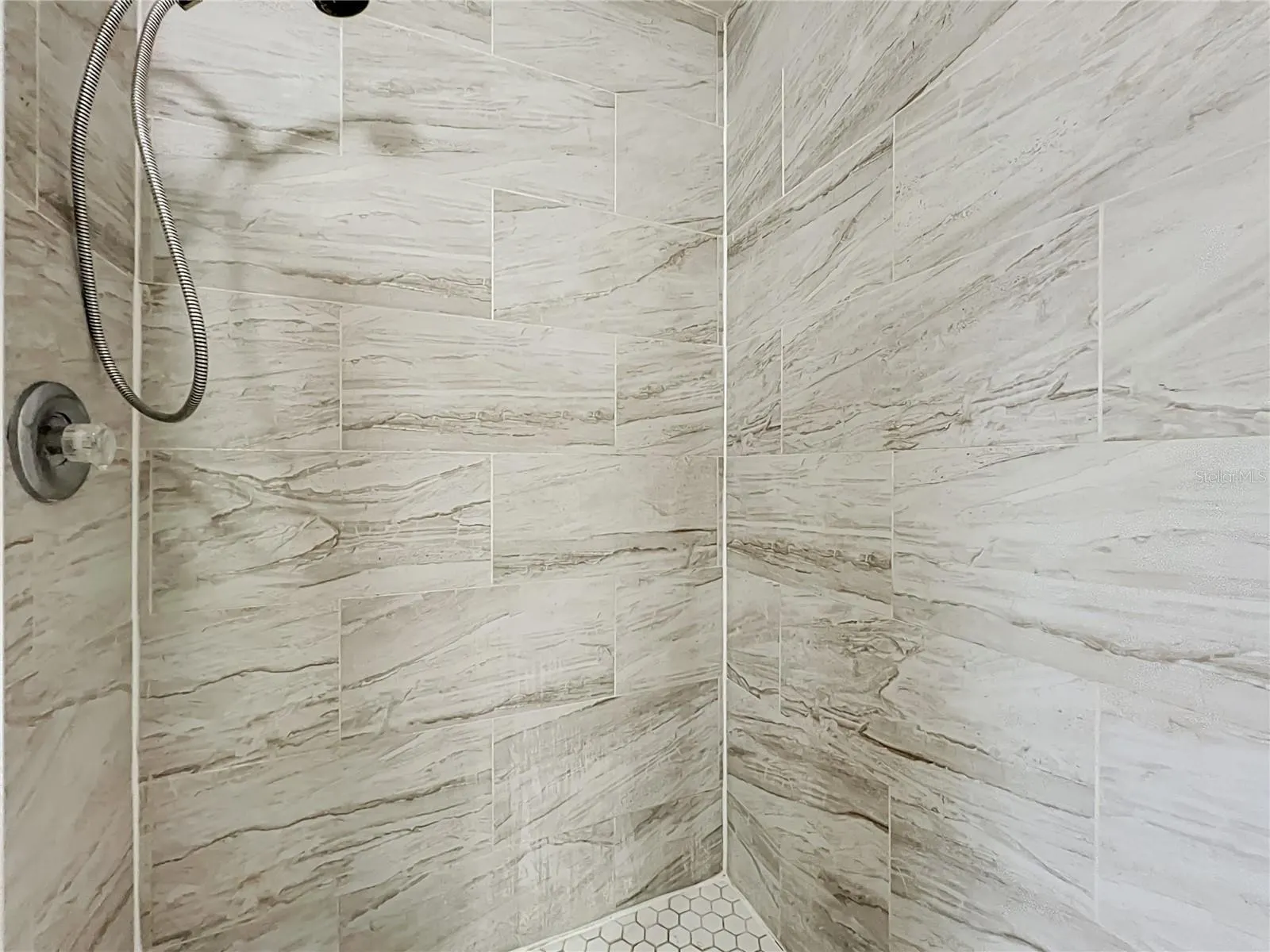 6656 RYAN CHASE CT