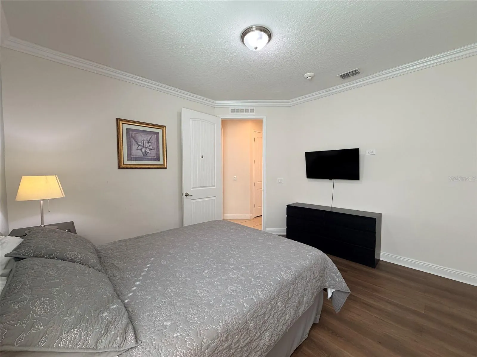 7646 WILMINGTON LOOP