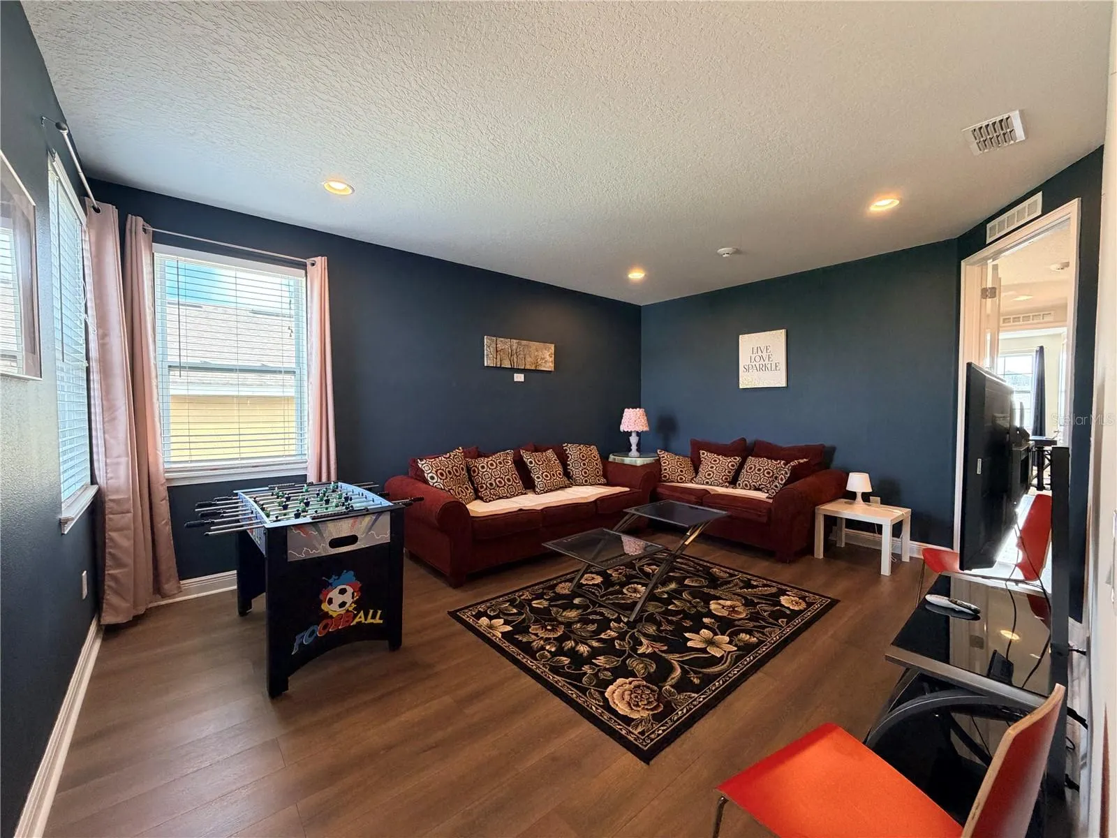 7646 WILMINGTON LOOP