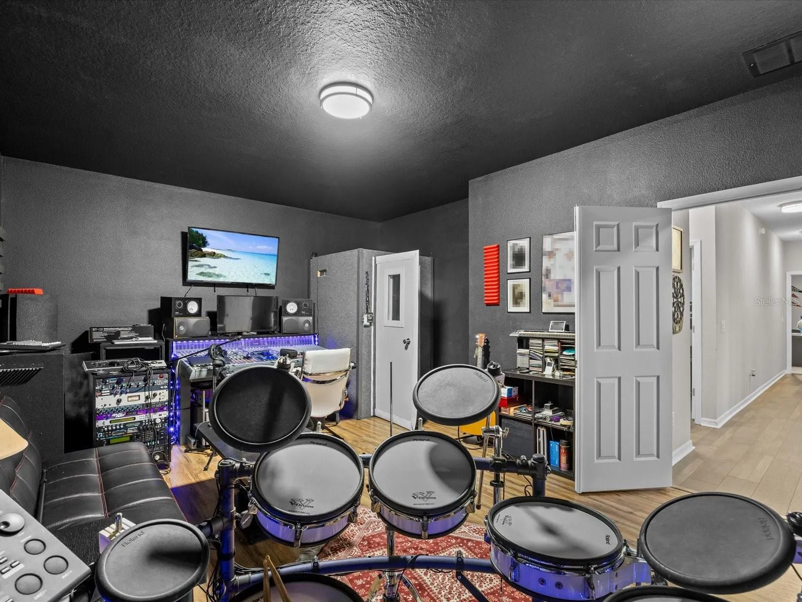 2357 BELLEFIELD CV