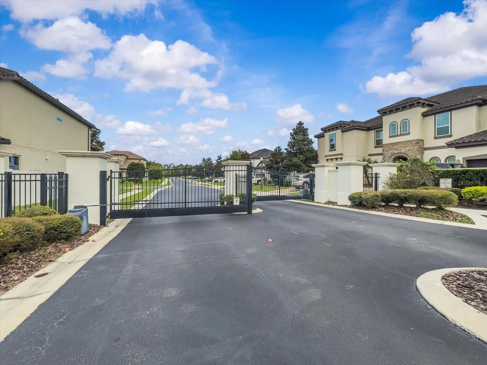 2357 BELLEFIELD CV