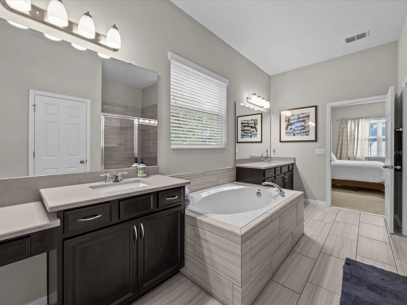 2357 BELLEFIELD CV