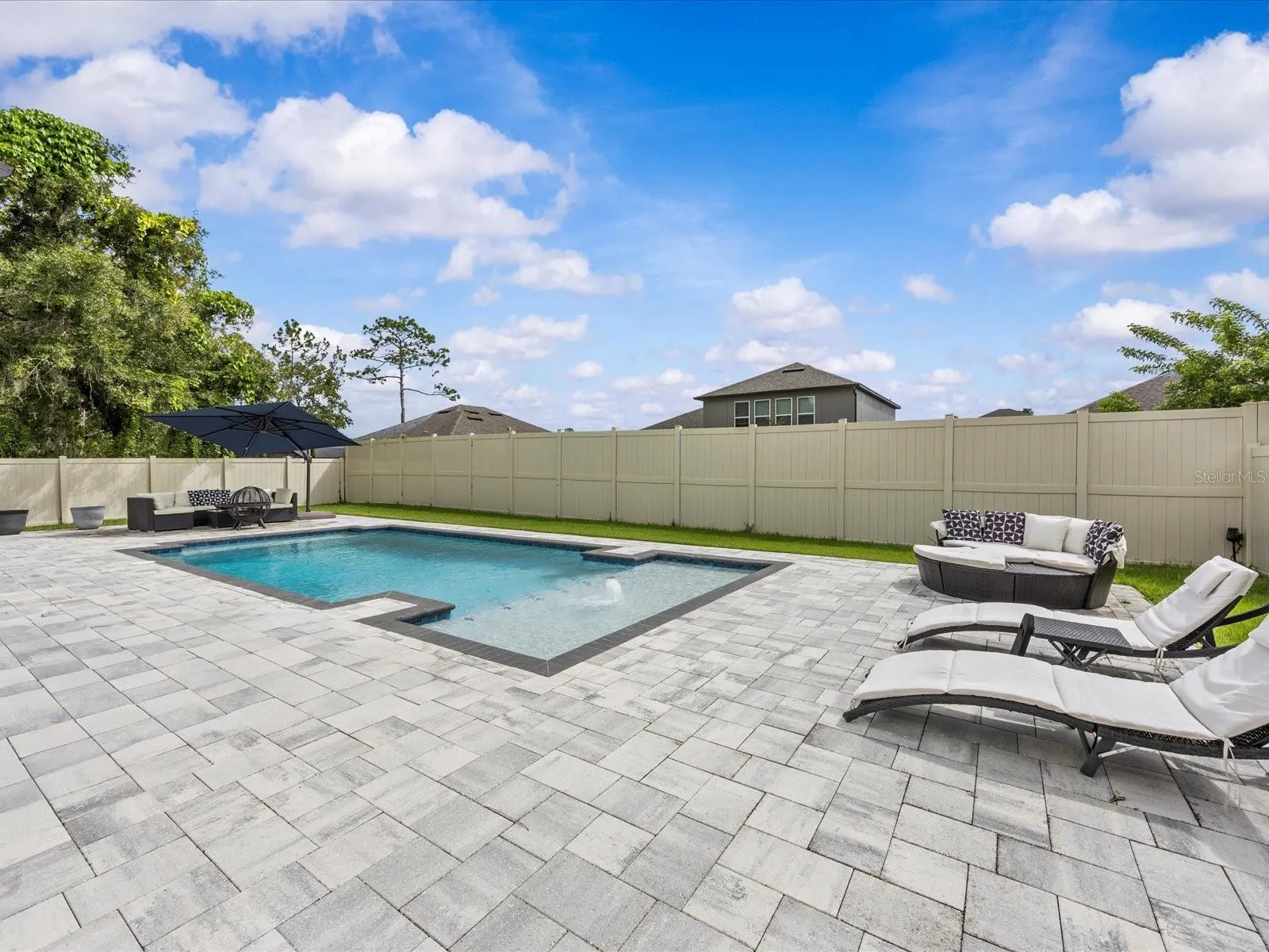 2357 BELLEFIELD CV