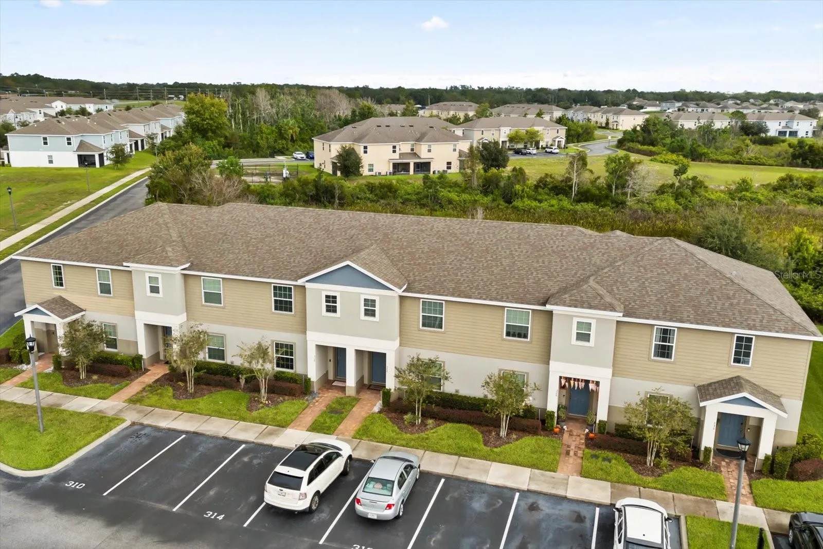 322 ANNABELLE WAY