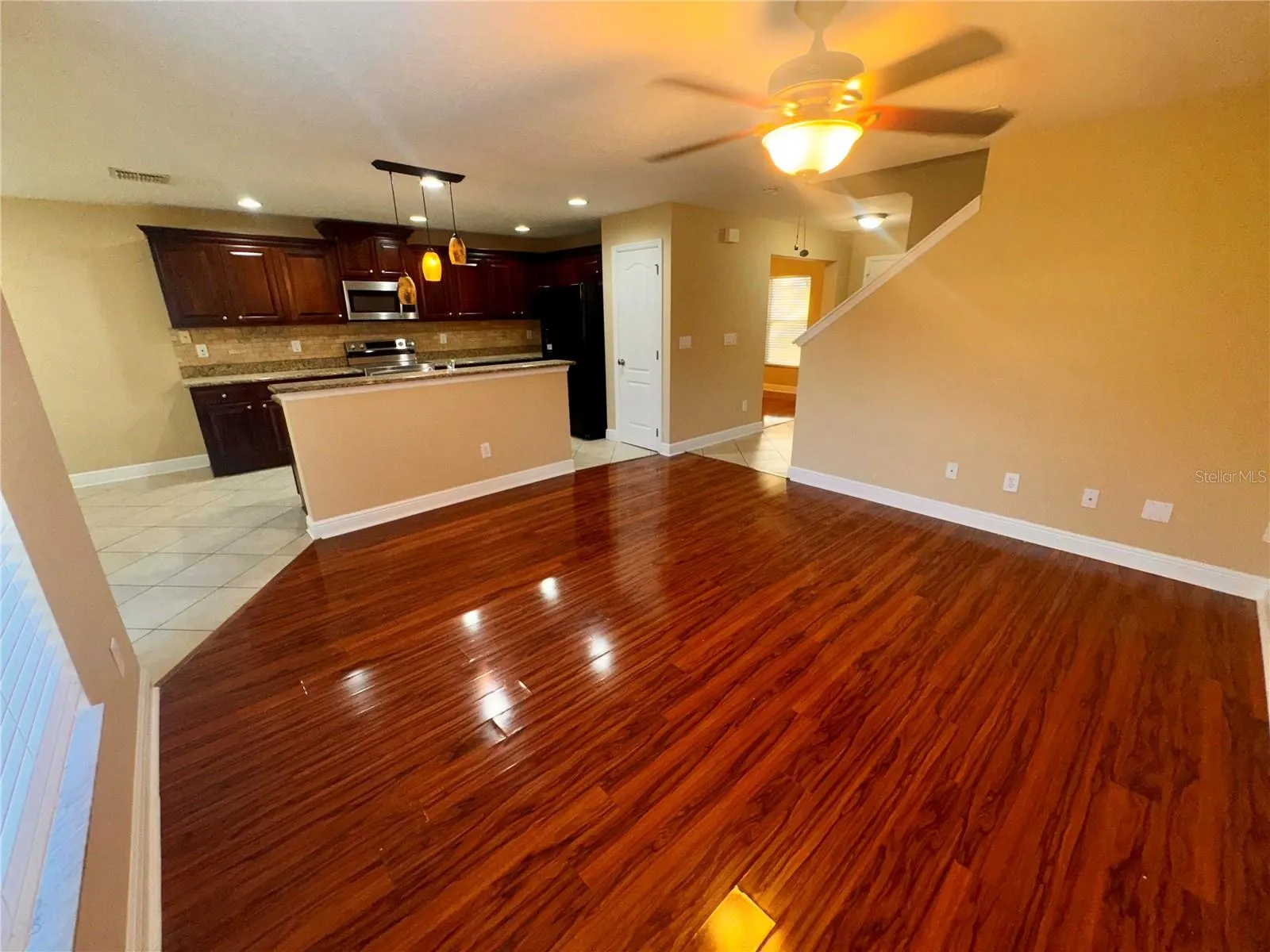 2565 ABEY BLANCO DR