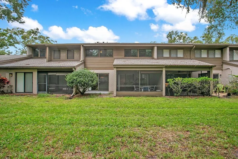 406 MEADOWOOD BLVD
