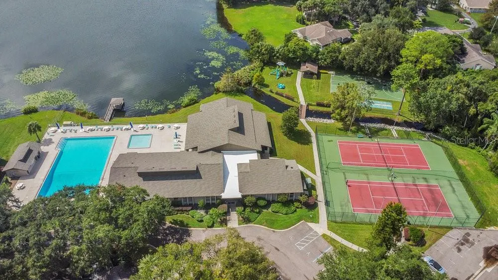 406 MEADOWOOD BLVD