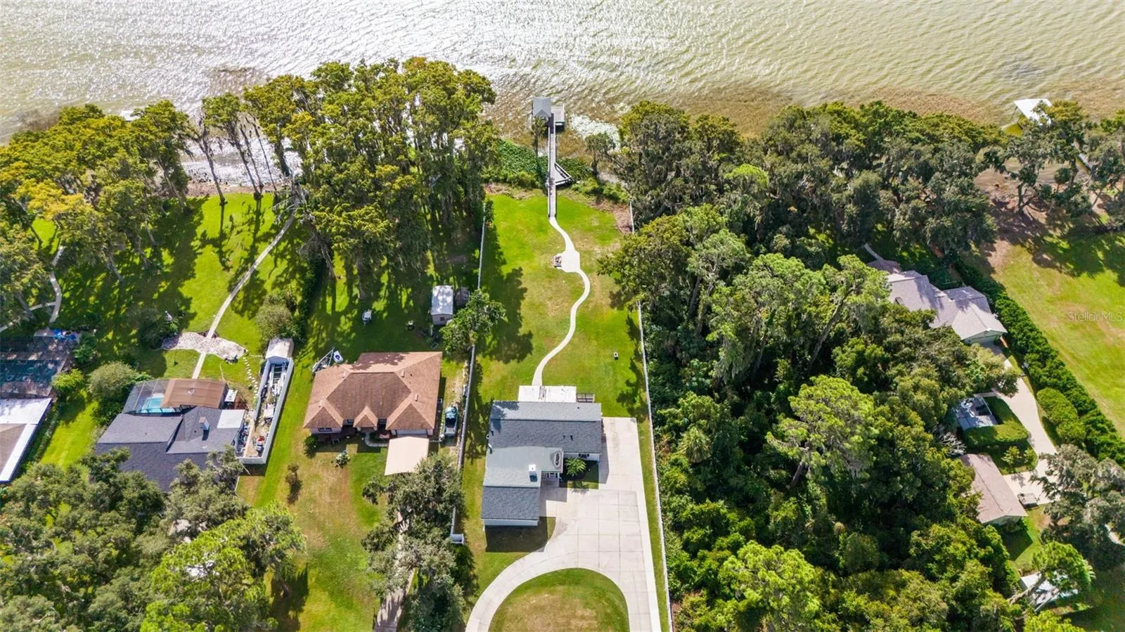 35211 HARBOR SHORES RD