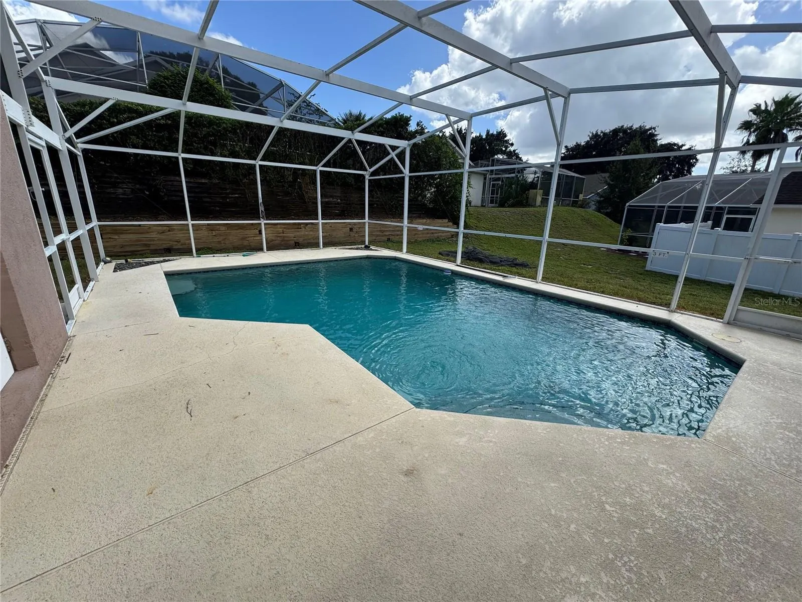 166 GREELEY LOOP