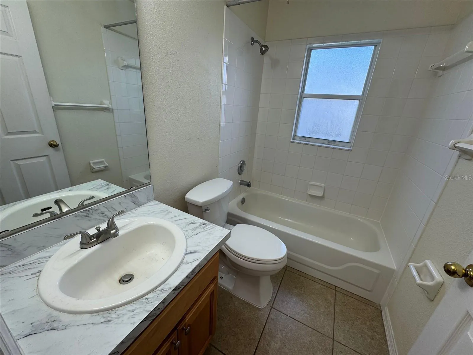 166 GREELEY LOOP