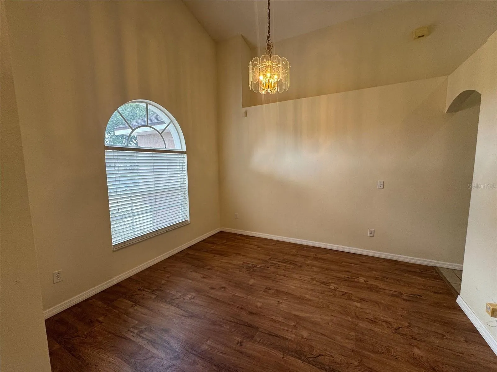 166 GREELEY LOOP