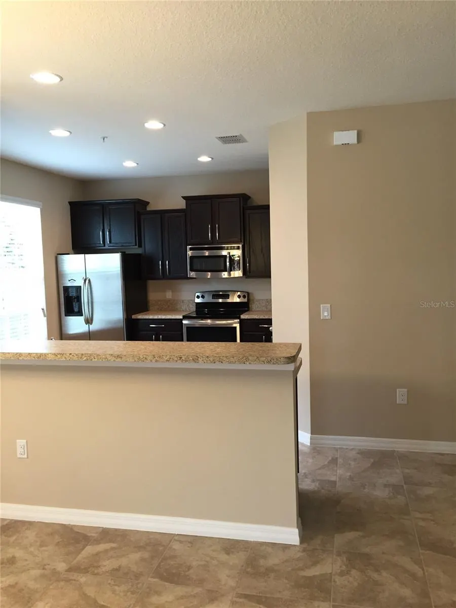 10229 LAKE DISTRICT LN #20, #20