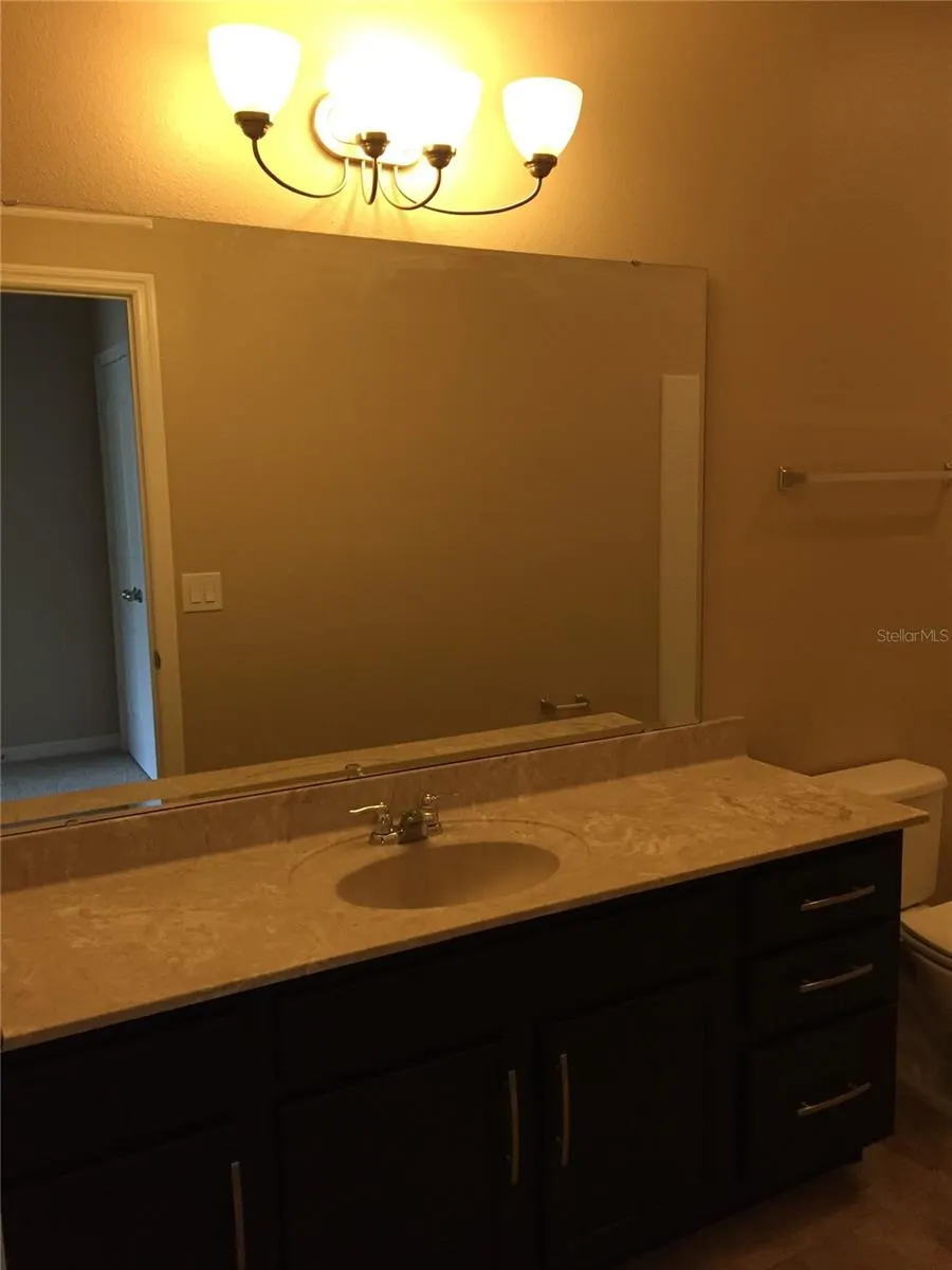 10229 LAKE DISTRICT LN #20, #20