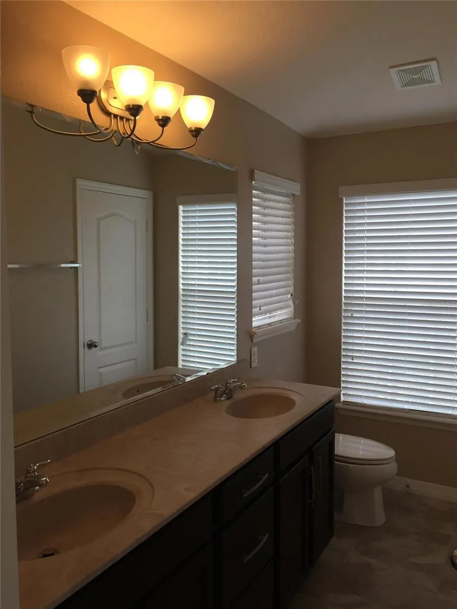 10229 LAKE DISTRICT LN #20, #20