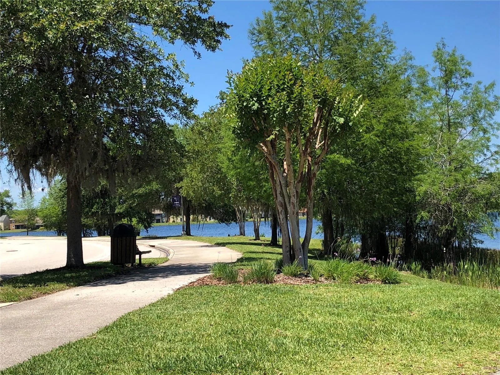 10229 LAKE DISTRICT LN #20, #20