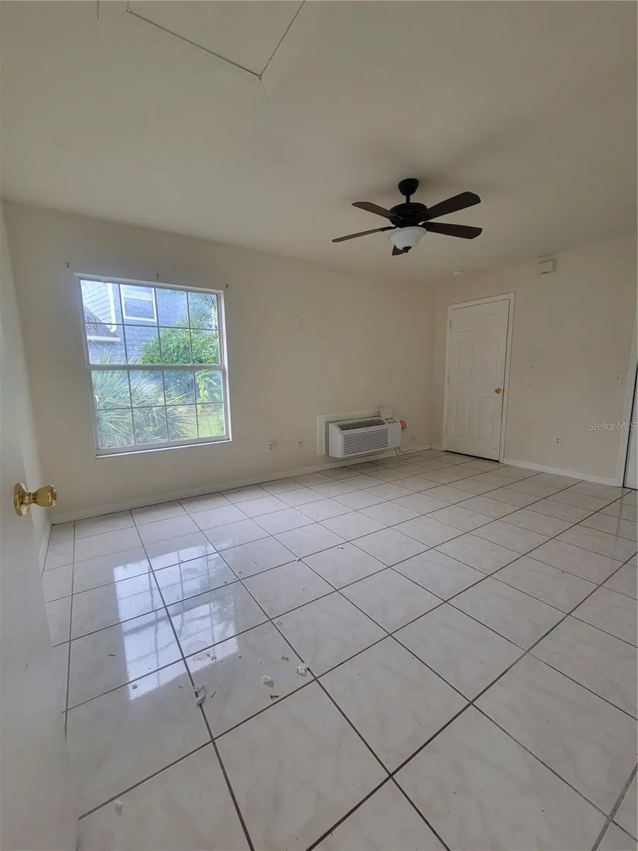 445 CARIBBEAN DR