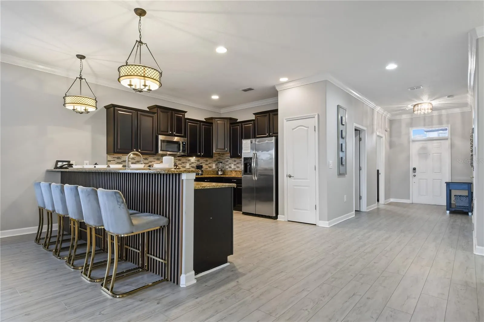 1415 MOON VALLEY DR