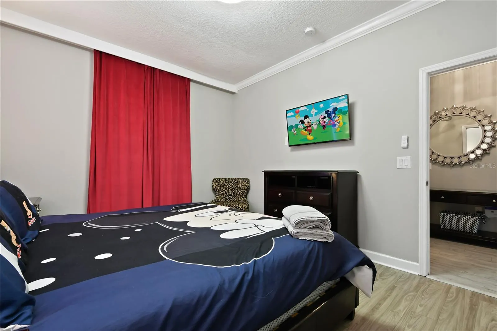 1415 MOON VALLEY DR