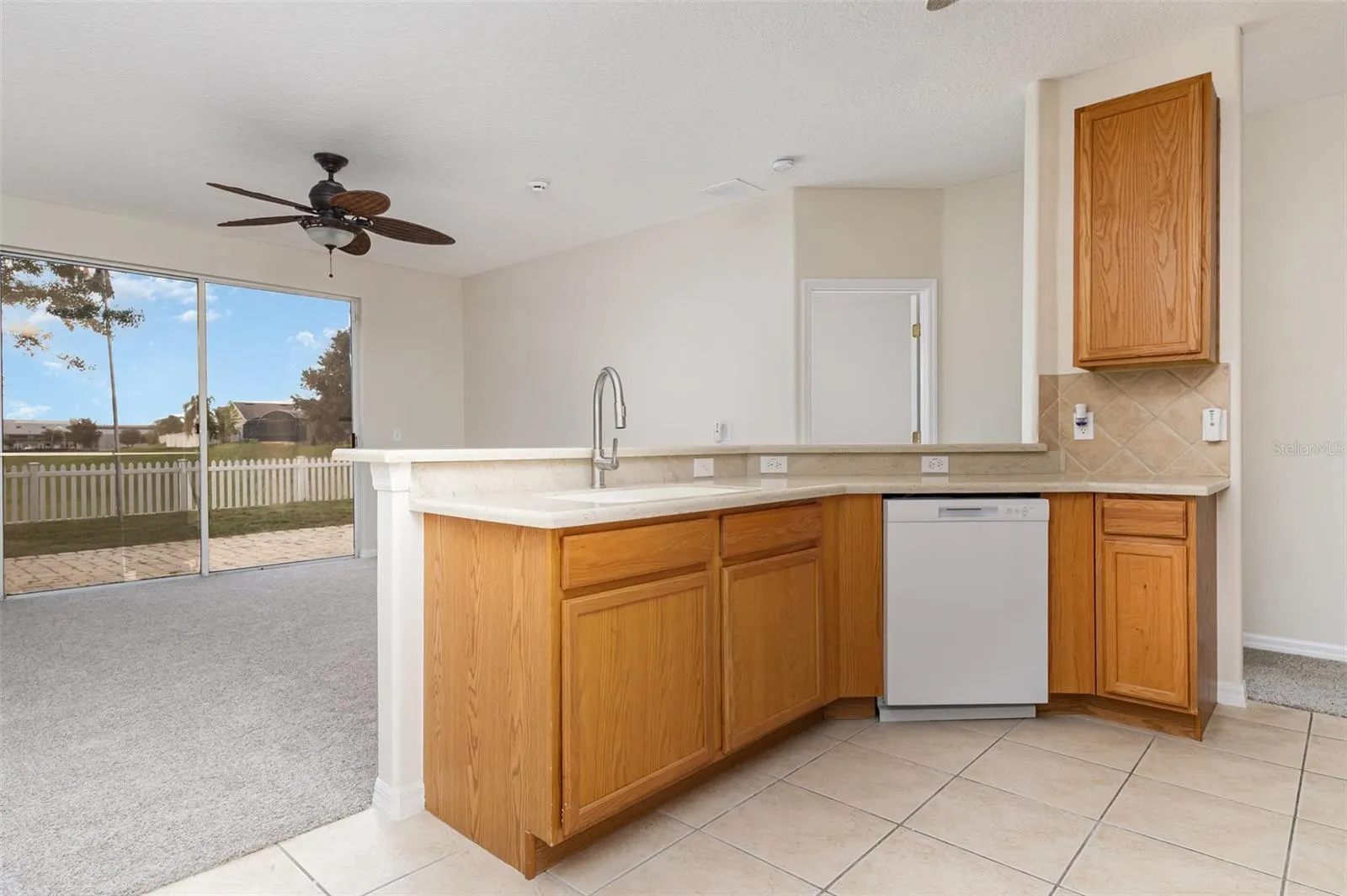 213 KNOLLWOOD DR