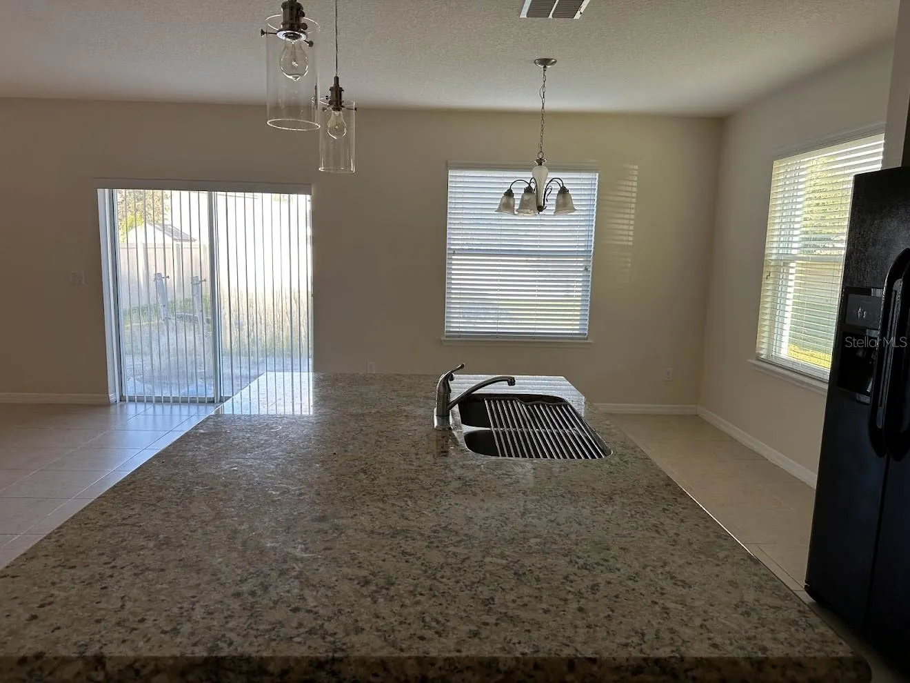 2716 MONTICELLO WAY