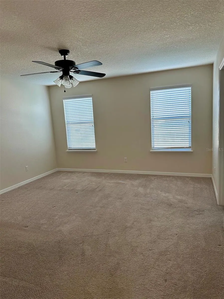 2716 MONTICELLO WAY
