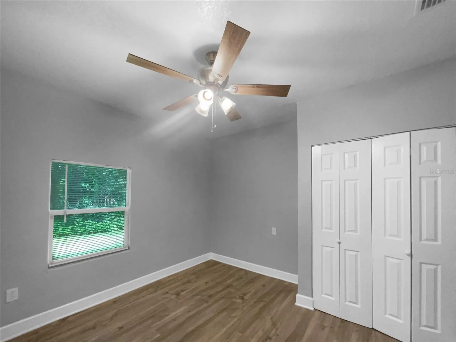 2812 TOM BREWER LN