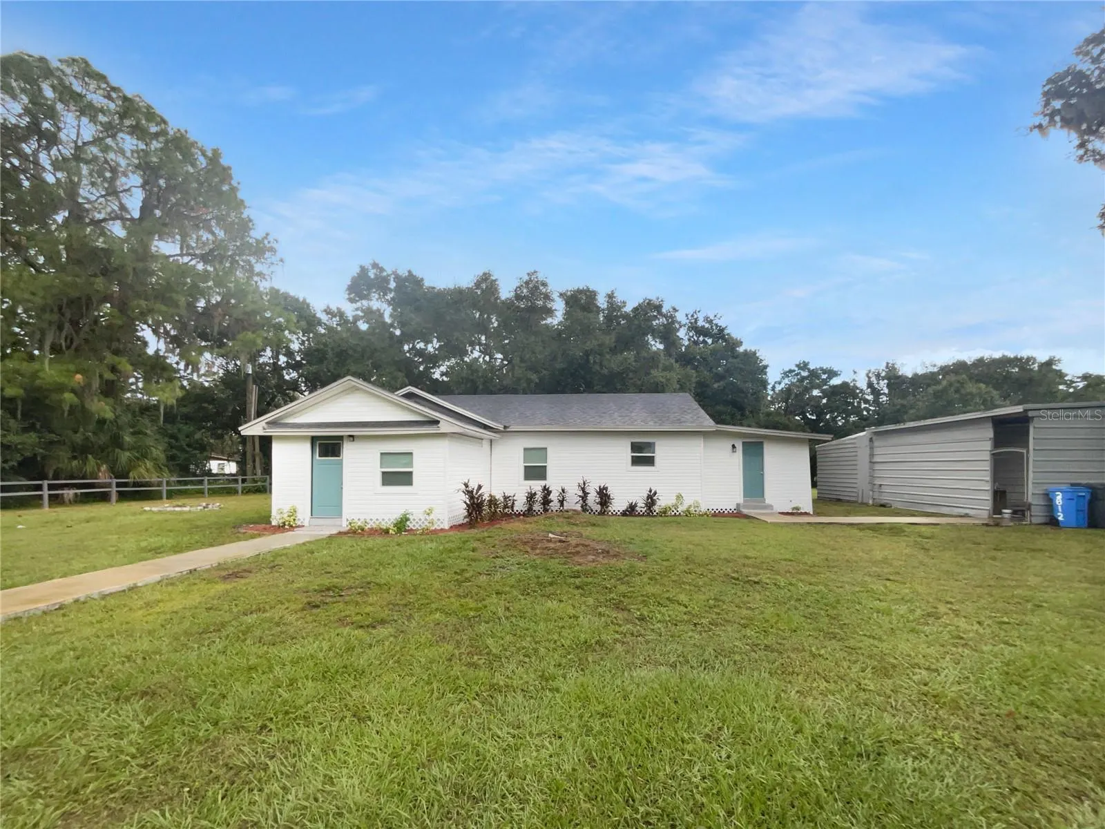 2812 TOM BREWER LN