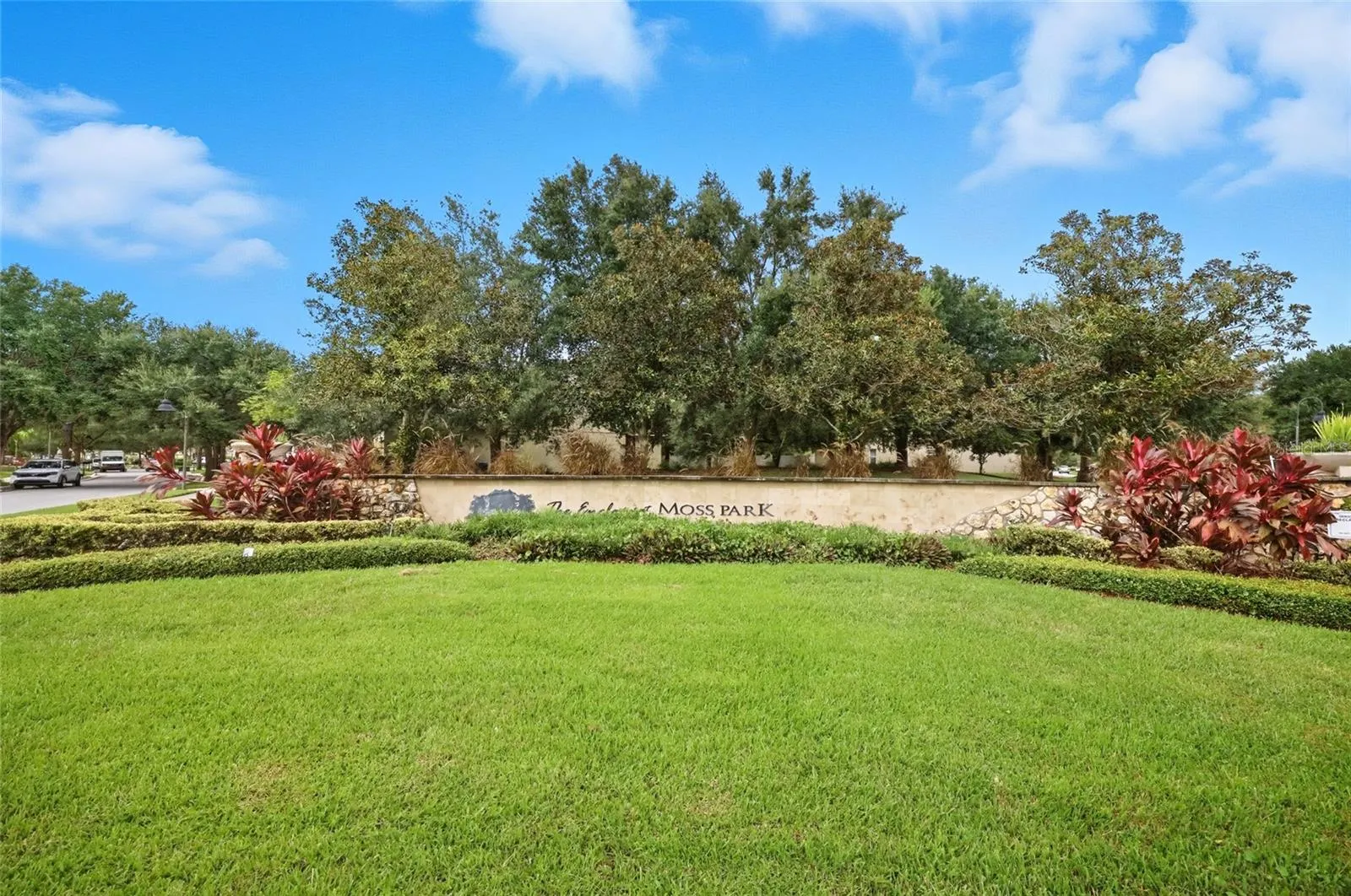 9117 OAK COMMONS WAY