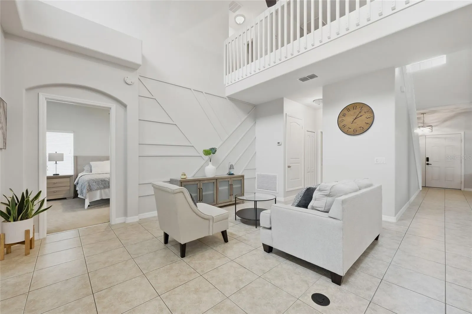 9117 OAK COMMONS WAY