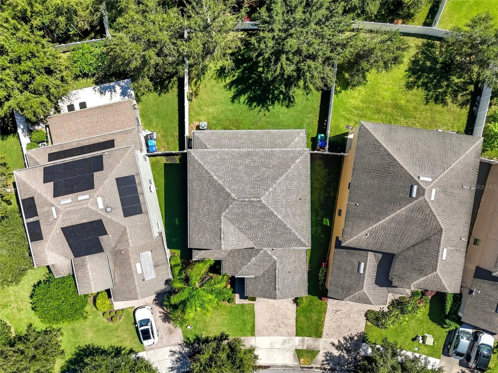 9117 OAK COMMONS WAY