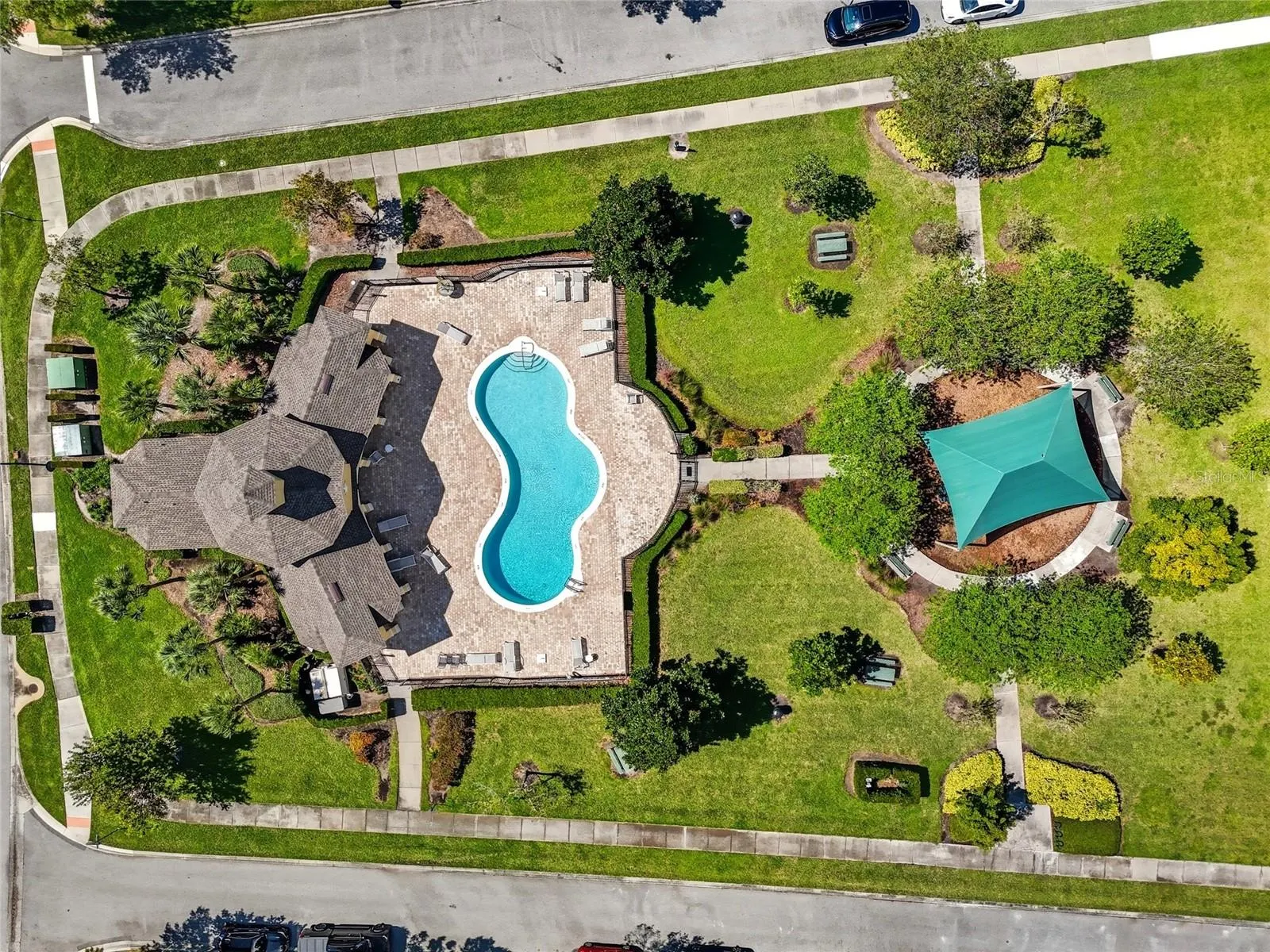 9117 OAK COMMONS WAY